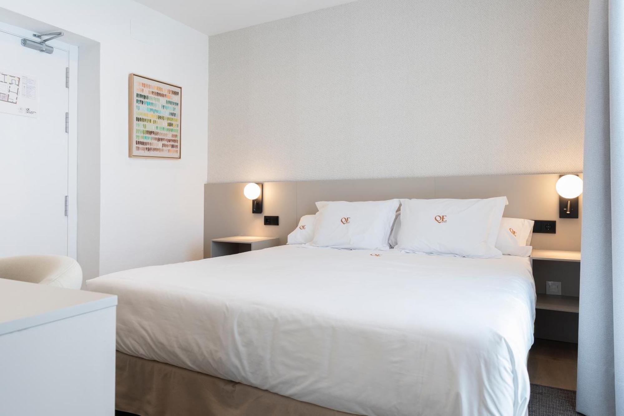 Hotel La Caleta Qe 3*